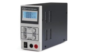 Velleman LABPS6005SM Labornetzgerät 0-60VDC, 0-5A, regelbar kaufen Schweiz | Mediatech.ch