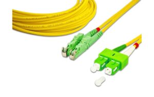 Lightwin LWL Duplex Patchkabel, Singlemode 9/125µm, E2000/APC - SC/APC, OS2, 20.0m kaufen Schweiz | Mediatech.ch