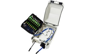 Lightwin IP55 Patch-/Spleissbox gross, inkl. Kasette max. 48 Kupplungen kaufen | Mediatech.ch