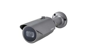 Hanwha Netzwerkkamera QNO-6082R Outdoor, Bullet, 2MP, IK10/IP66, IR LED kaufen Schweiz | Mediatech.ch