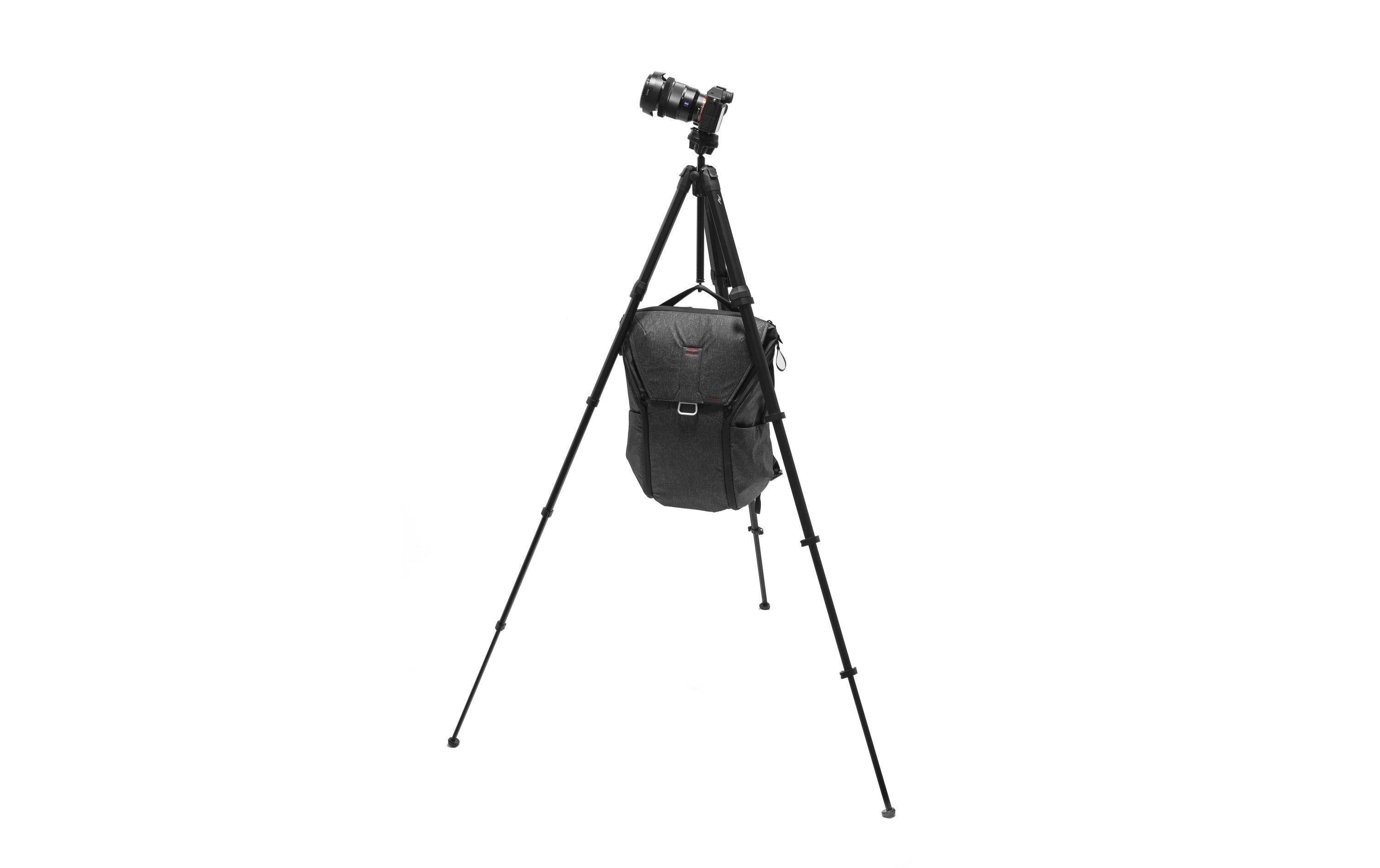 950605_3 - Mediatech Peak Design Travel Tripod Aluminium