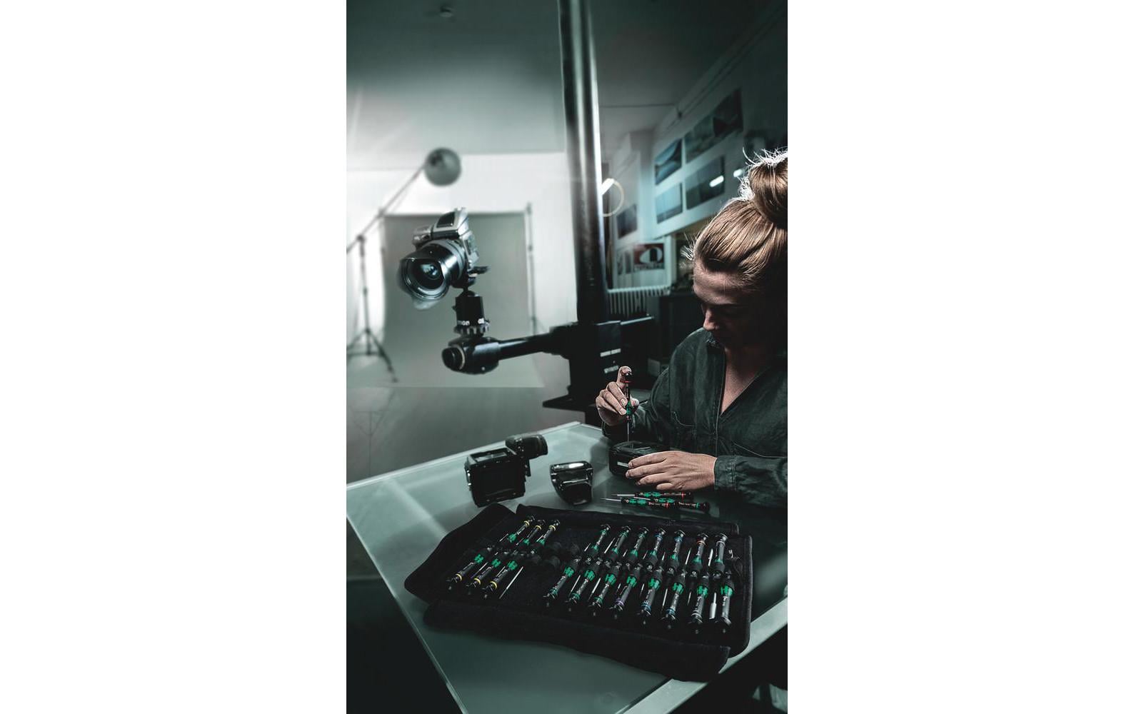 986299_2 - Mediatech Wera Kraftform Micro Big Pack 1, 25-teilig Elektroniker-Schraubendrehersatz
