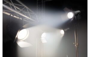 Beamz Pro BTF100Z Fresnel Zoom, 100W, LED, DMX, 3200K