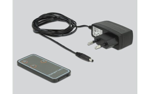 Delock 4 Port DP Switch&Verteiler 2x2 in > 1x2 out mit Fernbedienung, schwarz