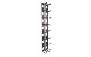 APC NetShelter Kabelführungsleiste AR8442 schwarz, 8 grosse Ringe, vertikal