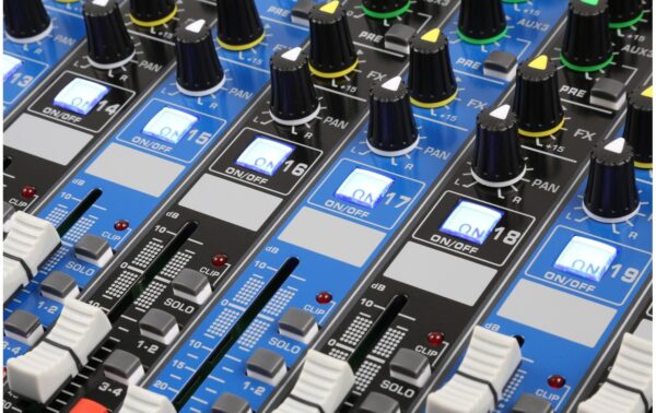 Power Dynamics PDM-S2004 Analoges 20-Kanal Mischpult, Multi-FX