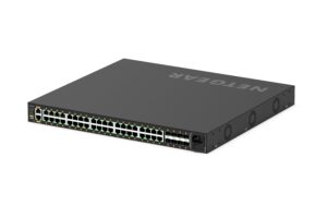 Netgear AV Line M4250-40G8F-PoE+ 40x1G PoE+ 480W, 8xSFP, Managed