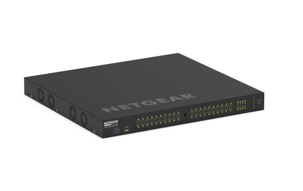 Netgear AV Line M4250-40G8XF-PoE+ 40x1G PoE+ 960W, 8xSFP+, Managed