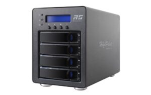 Highpoint SSD6540M 4xM.2 NVME RAID-Storage PCI-Ex16, 2xSFF-8644 Kabel, 4-Bay Case
