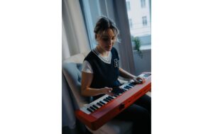 CASIO CT-S1RD Portable Keyboard, 61 Keys