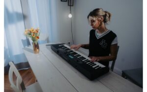 CASIO CT-S400 Portable Keyboard, 61 Keys