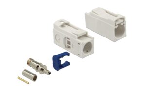 Delock FAKRA B Buchse-Buchse Adapter, 25mm zum Crimpen, 1 x FAKRA B Buchse, Cremeweiss
