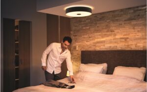 1238557_8 - Mediatech Philips Hue White Amb. Fair Deckenleuchte schwarz 3000lm inkl. Dimmschalter