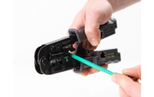 1241635_5 - Mediatech Delock Crimpzange Abisolierer&Netzwerktest. 8P(RJ45) oder 6P(RJ12/11),4P(RJ10) Stecker