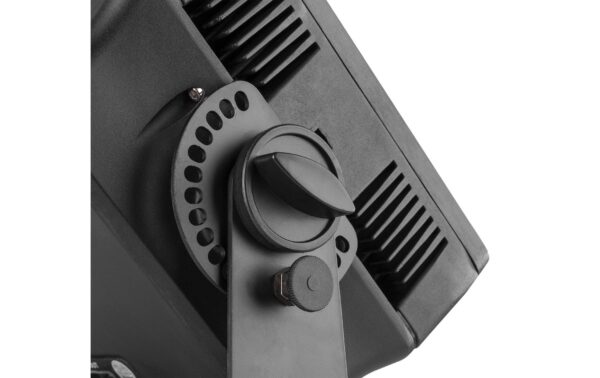 BeamZ Pro BS1500W Stroboskop, IP65, LED, 1320x SMD, CW
