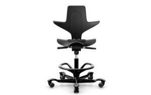 HÅG Bürostuhl Capisco Puls 8010 mit Fussr. Farbe: Schwarz kaufen Schweiz | Mediatech.ch