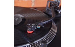 1296343_6 - Mediatech Audio-Technica AT-VM95ML/H cartridge on AT-HS6 Headshell