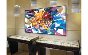 Samsung QB98T-B Public Display 98 UltraHD, E-LED, 350cd/m2, 16/7 Betrieb