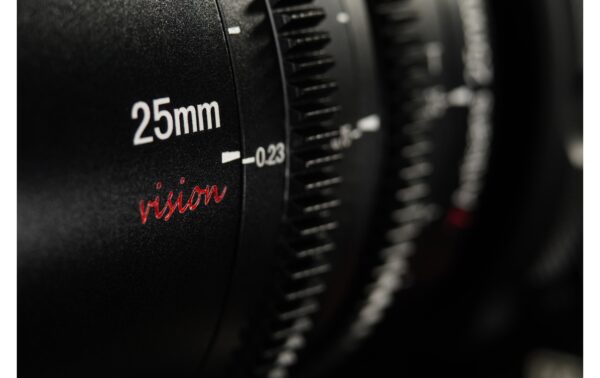 1311651_2 - Mediatech 7Artisans C101B 25mm T1.05 Sony (E Mount)