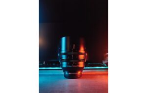 1311651_4 - Mediatech 7Artisans C101B 25mm T1.05 Sony (E Mount)