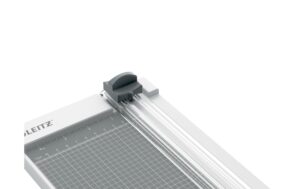1317929_1 - Mediatech Leitz Rollenschneider Home A4 8 Blatt, feste einziehbare Klinge