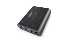 1329400 - Mediatech Inogeni TOGGLE Switcher: USB3.0>2PC/CODEC