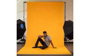 1349718_6 - Mediatech Savage Hintergrundpapier 2.72x11m Marmalade