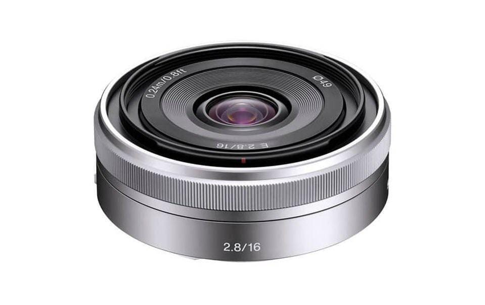 136423 - Mediatech Sony SEL 16mm f / 2.8 (CH-Garantie), für E-Bajonett (NEX) kaufen Schweiz | Mediatech.ch