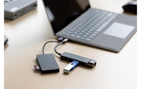 onit Type-C Multifunktionsadapter HDMI / USB-A / USB-C / RJ-45