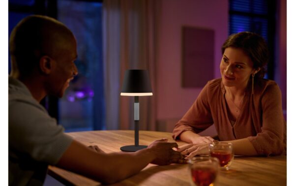 Philips Hue White & Color Ambiance Go, tragbare Leuchte schwarz