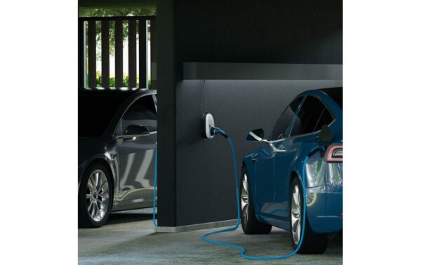 go-e Charger Gemini 11 kW Ladebox fix mit 1,8 Meter Kabel
