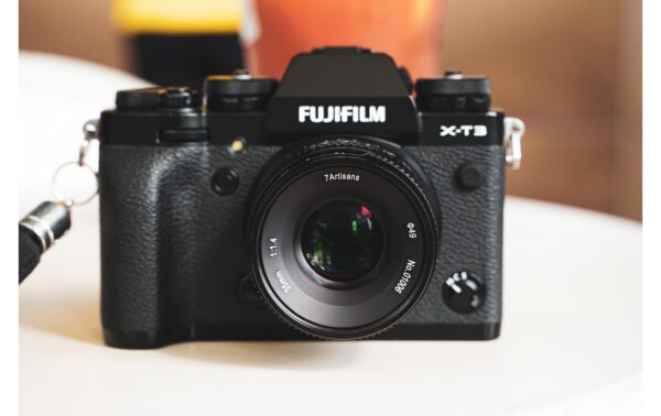 1473422_8 - Mediatech 7Artisans A010B-R 35mm/F1.4 Canon (EOS-R Mount)