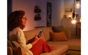 1521235_6 - Mediatech Philips Hue White E27 Filament, 550lm, Globe