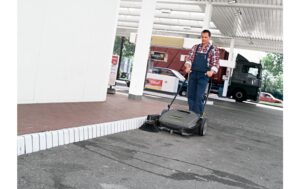 1528289_3 - Mediatech Kehrmaschine KM 70/15 C
