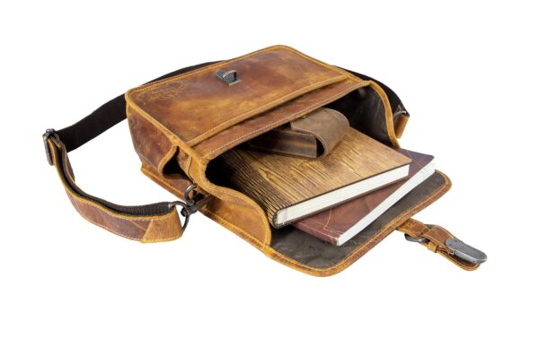 1534357_5 - Mediatech Alpenleder Kameratasche Presse wild camel, Leder