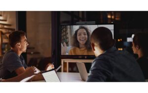 Yealink A10 MeetingBar Android 4K, FOV 120°, Auto Framing, SpeakerTracking
