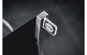 Luxafor CB Flag mit 0.5m USB-A Kabel STOP USB-A