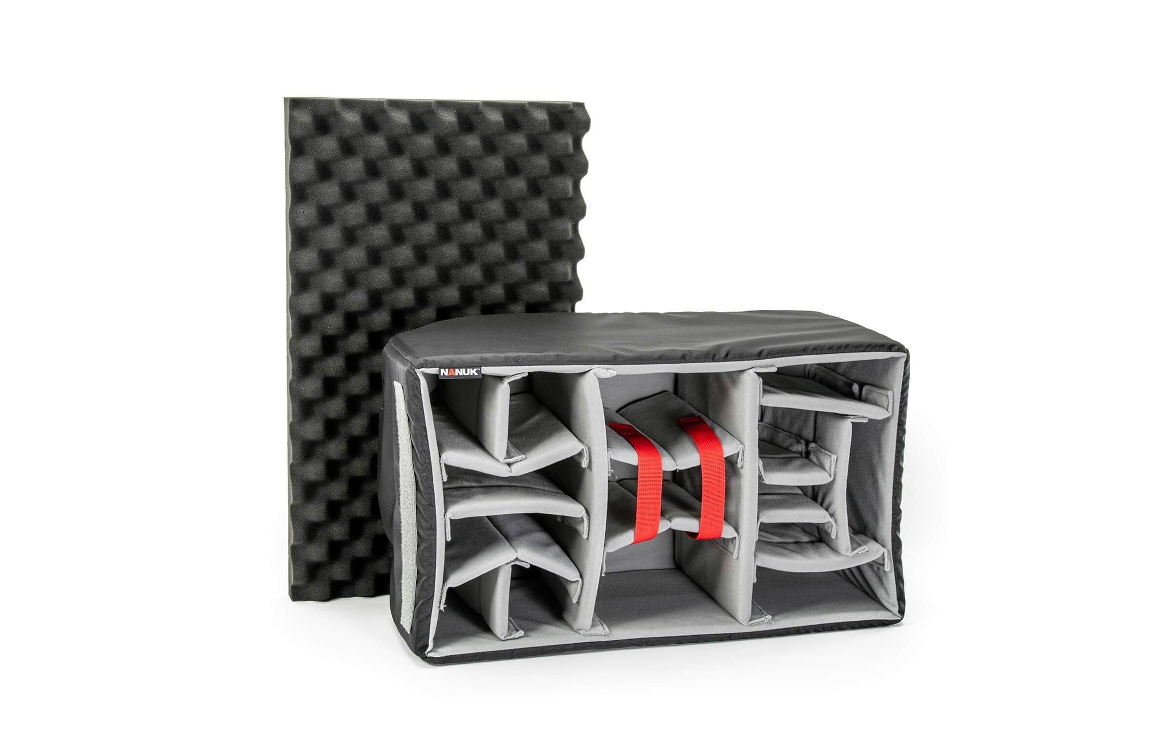 1555897 - Mediatech Nanuk Trennwand-Set für Mod. 938 mit Deckelschaum kaufen | Mediatech.ch