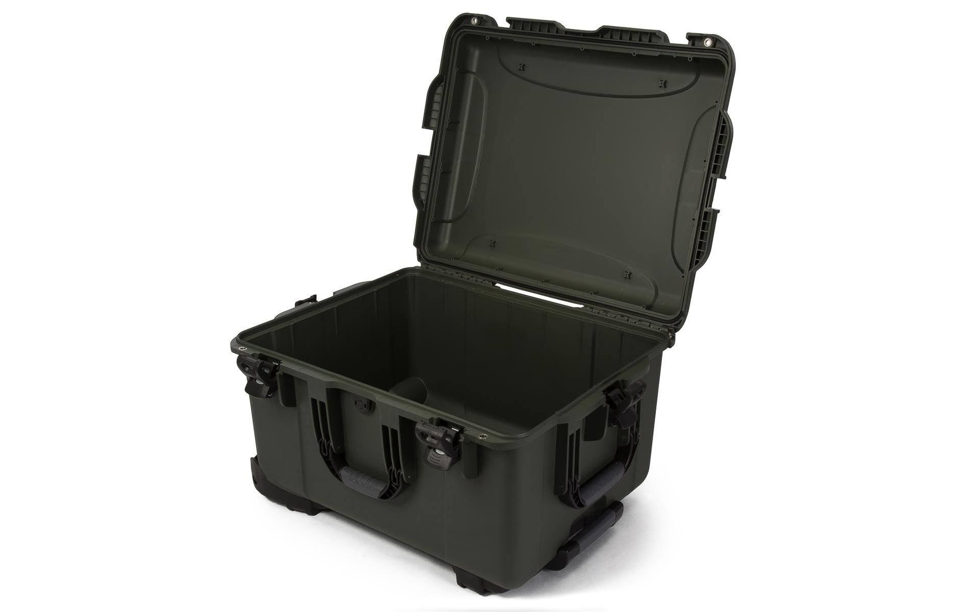 1556079 - Mediatech Nanuk Kunststoffkoffer 960, leer, oliv Innenmasse (mm): 559x432x328 kaufen | Mediatech.ch