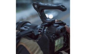 1564526_4 - Mediatech Pro Kit for Sony a7 IV, Black