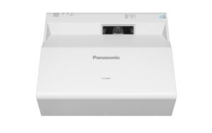 1578502_3 - Mediatech Laser Projektor Panasonic PT-CMZ50E 5200 ANSI-Lumen, WUXGA, UST, weiss