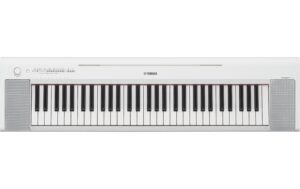 1580428 - Mediatech Yamaha NP-15WH Portable Keyboard, 61 Keys, weiss kaufen Schweiz | Mediatech.ch