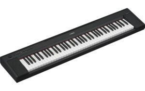 Yamaha NP-35B Portable Keyboard, 76 Keys, schwarz