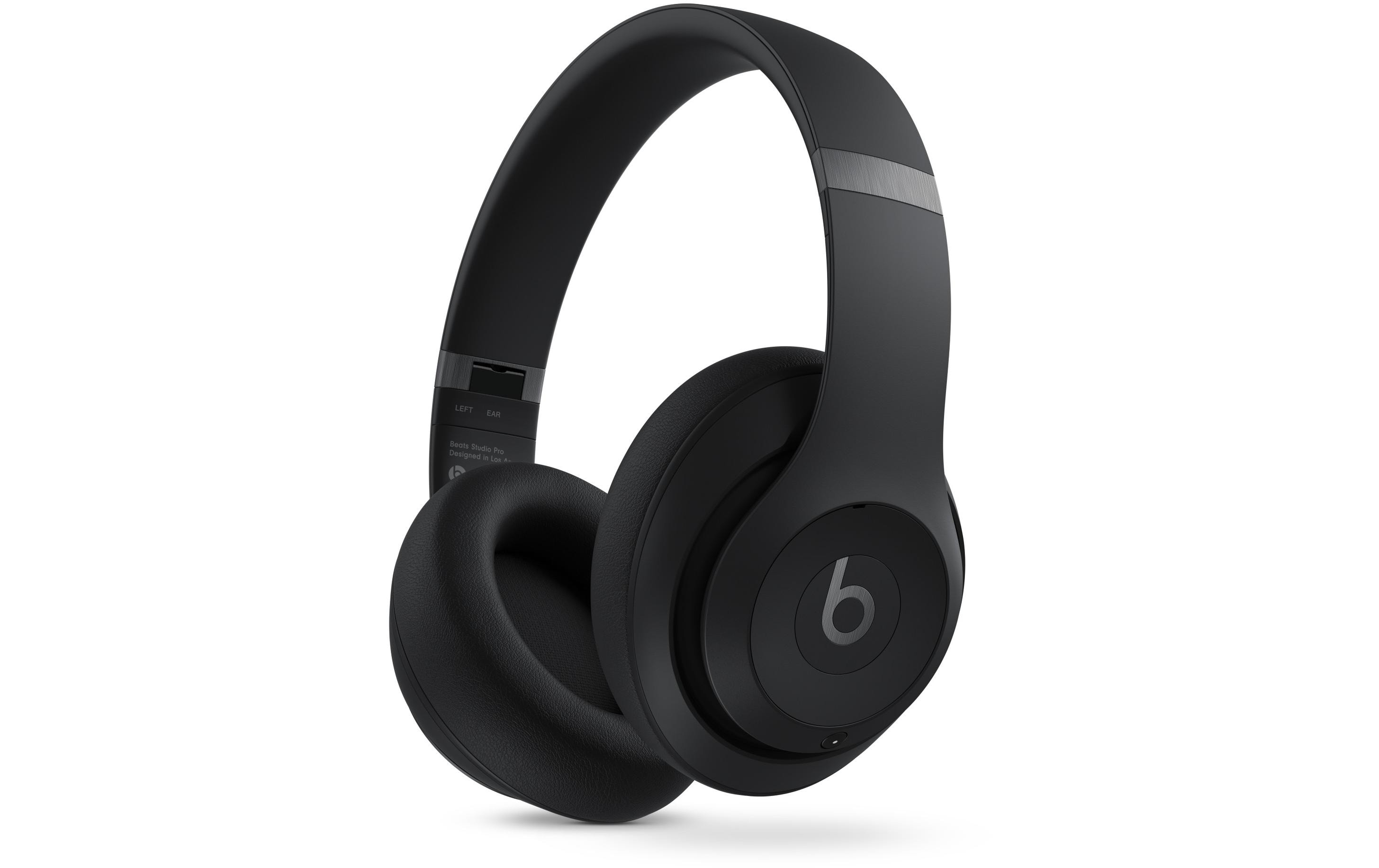 1588338 - Mediatech Apple Beats Studio Pro Wireless Over-Ear Black