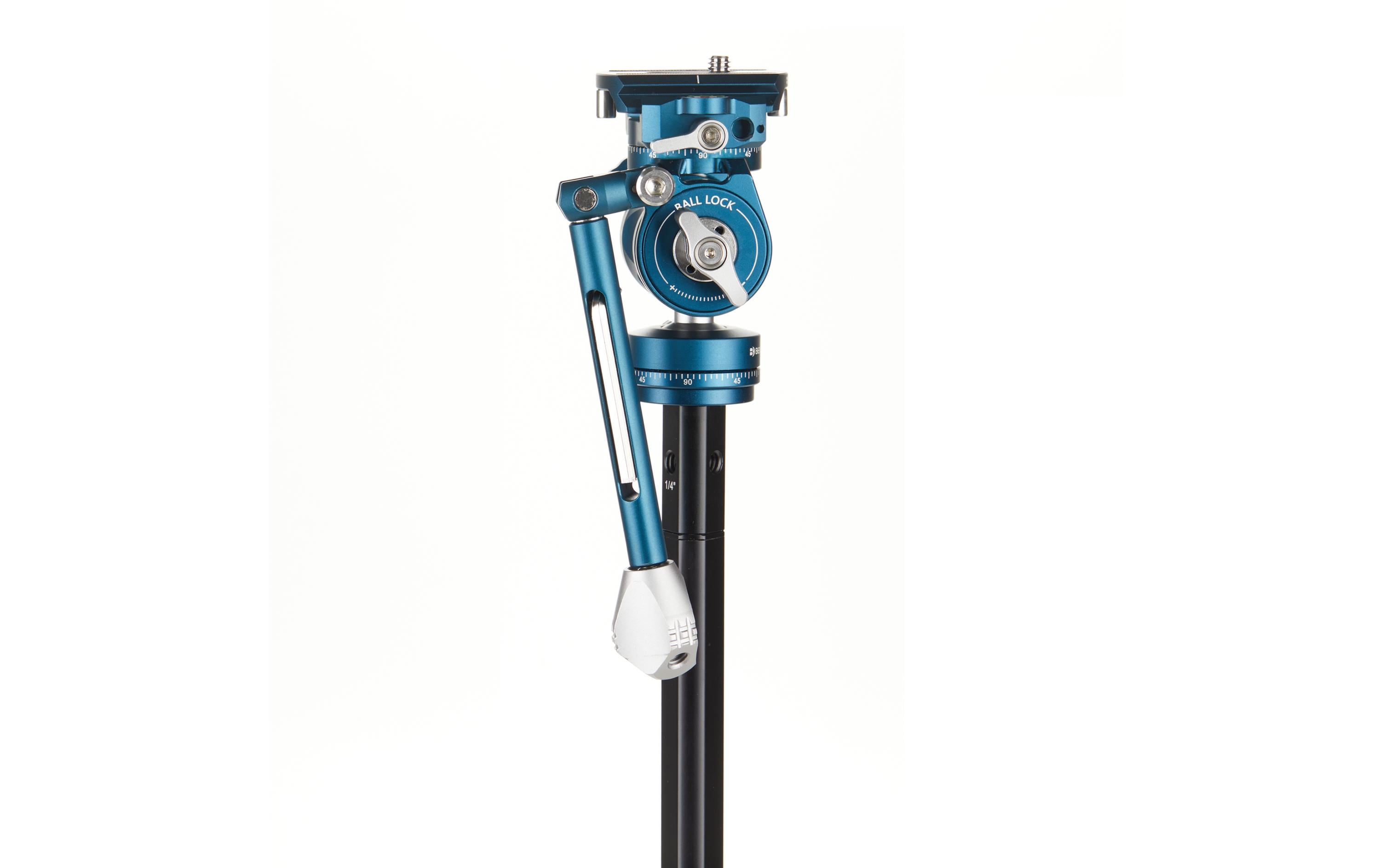 1605976_1 - Mediatech FS20PROBC Hybrid Video & Kugelkopf
