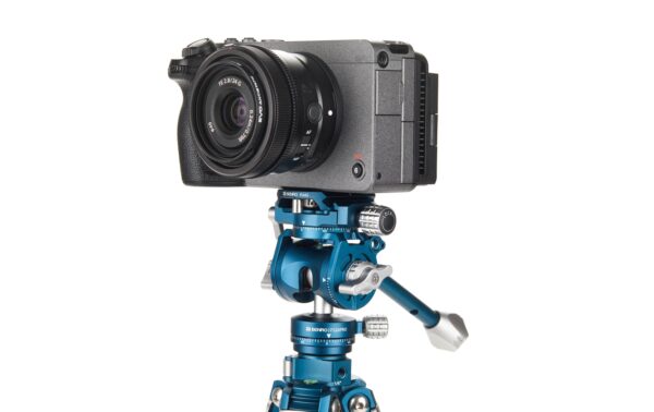 1605976_6 - Mediatech FS20PROBC Hybrid Video & Kugelkopf