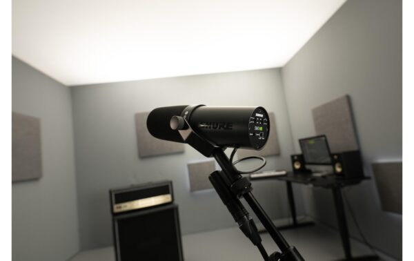 Shure SM7DB Dynamisches Studio Mikrofon, mit Preamp
