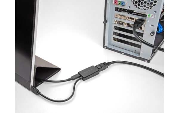 1625537_3 - Mediatech Delock Adapter DP Buchse zu USB-C Stecker DP Alt Mode, 4K mit PD 85W