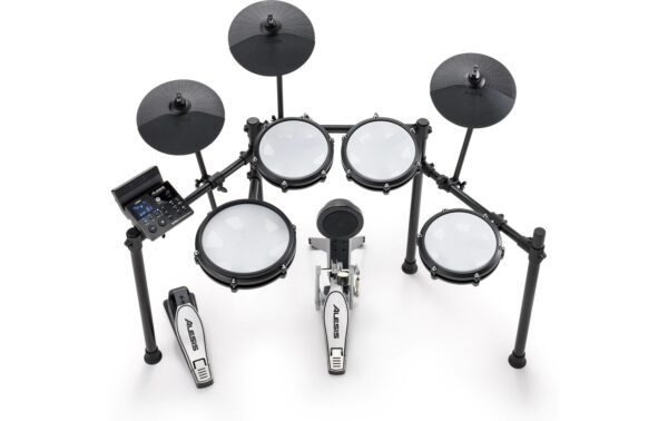 Alesis Nitro Max Kit 8-teiliges E-Drum Komplettset, Mesh, BT