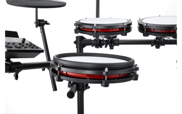 Alesis Nitro Max Kit 8-teiliges E-Drum Komplettset, Mesh, BT